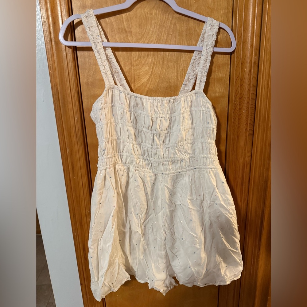 Urban outfitters cream L romper NWT